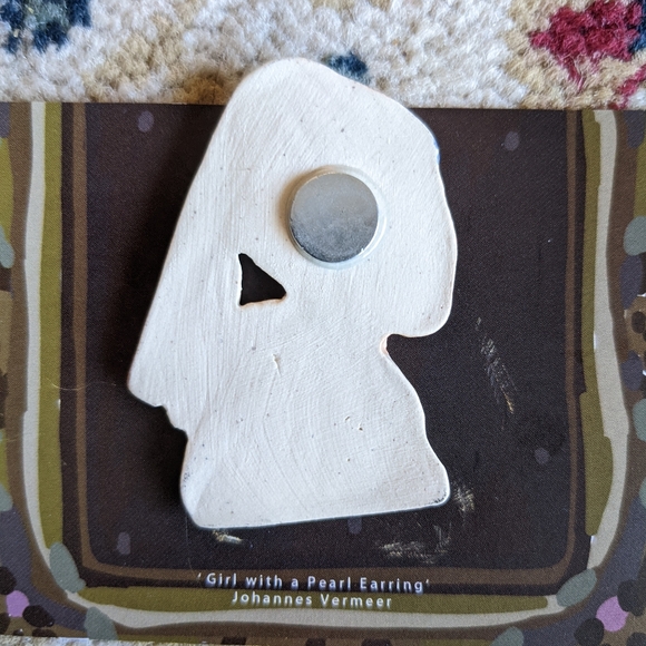 Girl with a pearl earrings magnet - Picture 2 of 2